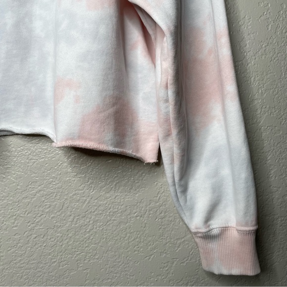 Hollister Cropped Embroidered Tie Dye Crewneck Long Sleeve Floral - Picture 5 of 12